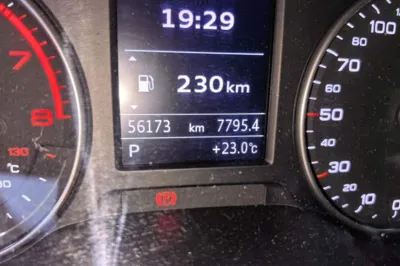 Audi A3 2020, 56100 км, за 11256 USD - фото 12