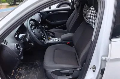 Audi A3 2020, 56100 км, за 11256 USD - фото 15