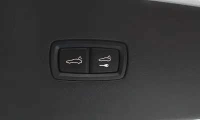Porsche Cayenne 2023, 36339 км, за 71324.75 USD - фото 36