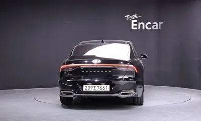Hyundai Grandeur 2020, 162171 км, за 10496.26 USD