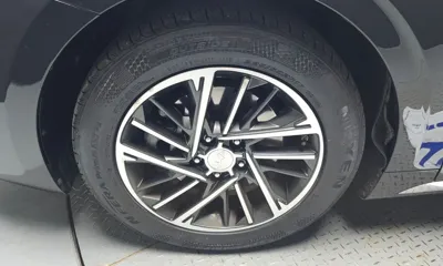 Hyundai Grandeur 2020, 162171 км, за 10496.26 USD