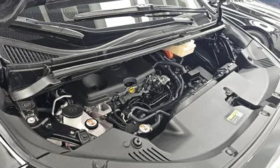 Toyota Alphard 2024, 7015 км, за 70192.62 USD - фото 6