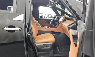 Toyota Alphard 2024, 7015 км, за 70192.62 USD - фото 11