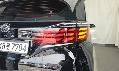 Toyota Alphard 2024, 7015 км, за 70192.62 USD - фото 23