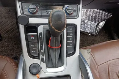 Geely Auto Emgrand X7 Sport 2016, 131600 км, за 5709 USD - фото 16