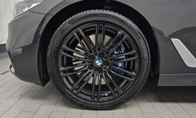 BMW 5-Series 2018, 61361 км, за 25631.04 USD