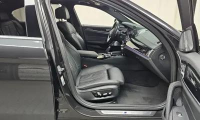 BMW 5-Series 2018, 61361 км, за 25631.04 USD - фото 26