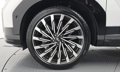 Hyundai Santafe 2024, 19007 км, за 22187.21 USD