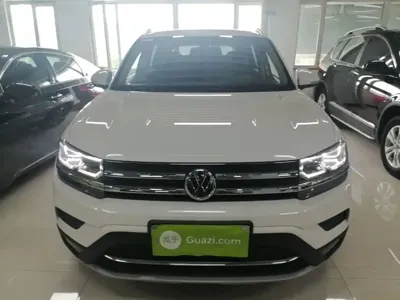 Volkswagen Tharu 2019, 40400 км, за 11890.54 USD