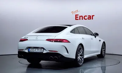 Mercedes-Benz AMG GT 2023, 33110 км, за 61572.8 USD