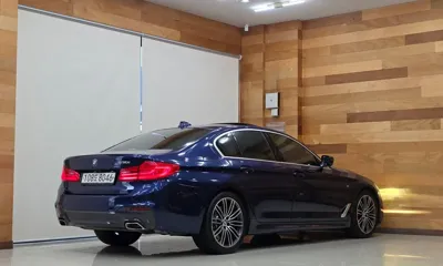 BMW 5-Series 2020, 45530 км, за 21872.8 USD