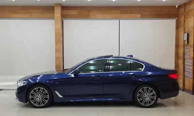 BMW 5-Series 2020, 45530 км, за 21872.8 USD