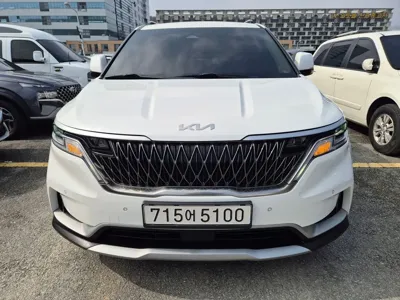 Kia Canival · 2023 год
