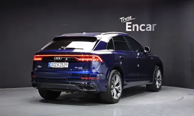 Audi Q8 2022, 43800 км, за 44169.4 USD