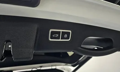 Kia Sorento 2023, 77188 км, за 19364.58 USD - фото 31
