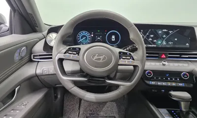 Hyundai Avante 2024, 29625 км, за 17395.3 USD - фото 13