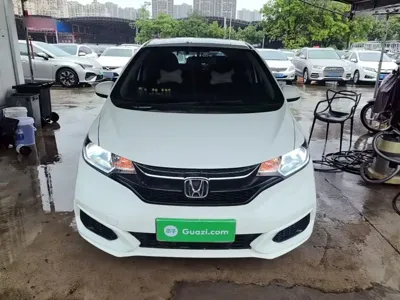Honda Fit 2019, 68300 км, за 6268.27 USD