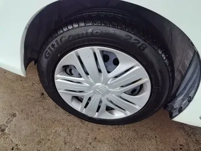 Honda Fit 2019, 68300 км, за 6268.27 USD - фото 23