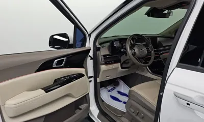Kia Canival 2021, 70805 км, за 17152.3 USD - фото 10