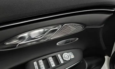 Genesis GV70 2023, 48529 км, за 22646.71 USD - фото 35