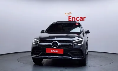 Mercedes-Benz GLC-Class 2022, 55800 км, за 32044.93 USD
