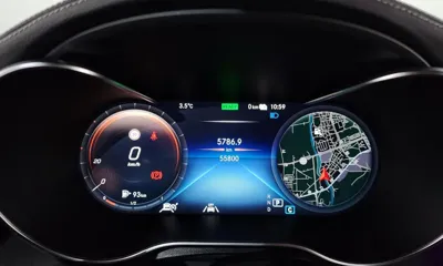 Mercedes-Benz GLC-Class 2022, 55800 км, за 32044.93 USD - фото 8
