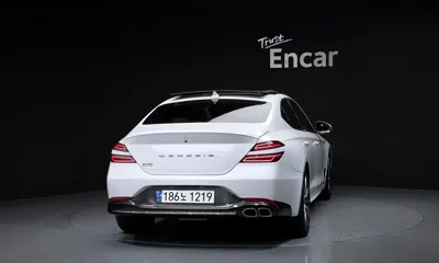 Genesis G70 2023, 32790 км, за 22687.37 USD