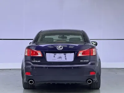 Lexus IS 2011, 190000 км, за 6249.55 USD