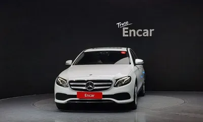 Mercedes-Benz E-Class 2018, 89183 км, за 16848.36 USD