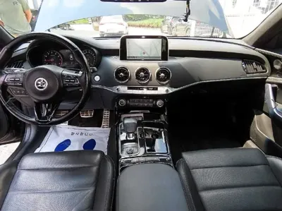 Kia Stinger 2018, 131726 км, за 7734.01 USD - фото 8