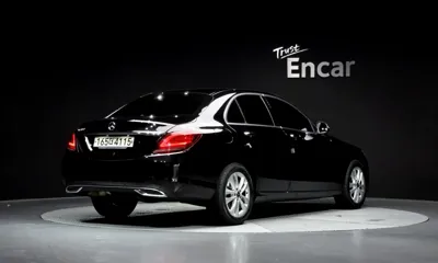 Mercedes-Benz C-Class 2020, 56450 км, за 14769.59 USD