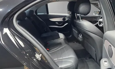 Mercedes-Benz C-Class 2020, 56450 км, за 14769.59 USD - фото 12