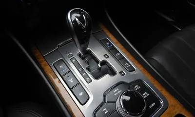 Hyundai Equus 2010, 181335 км, за 2582.78 USD - фото 9