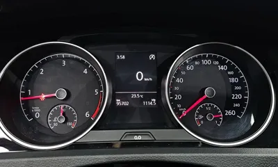 Volkswagen Golf 2015, 95702 км, за 5665.17 USD - фото 8
