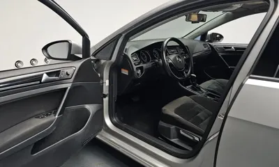 Volkswagen Golf 2015, 95702 км, за 5665.17 USD - фото 10