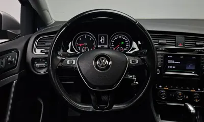 Volkswagen Golf 2015, 95702 км, за 5665.17 USD - фото 12