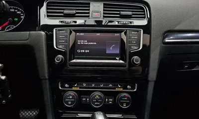 Volkswagen Golf 2015, 95702 км, за 5665.17 USD - фото 13