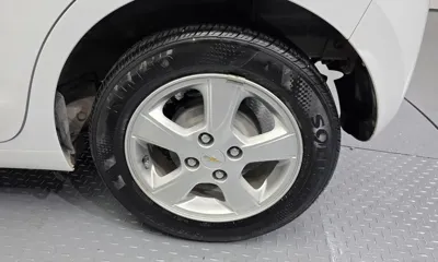 ChevroletGMDaewoo Spark 2017, 120824 км, за 2378.59 USD