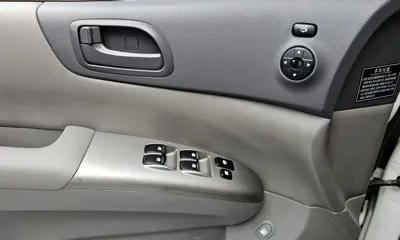 Kia Canival 2012, 132059 км, за 3216.49 USD - фото 18