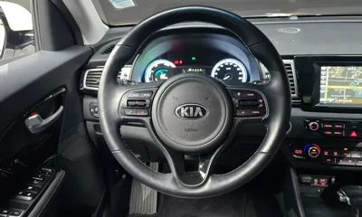 Kia Niro 2017, 88473 км, за 9321.26 USD - фото 13