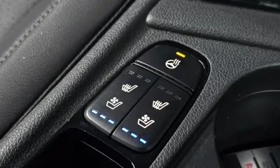 Kia Niro 2017, 88473 км, за 9321.26 USD - фото 17