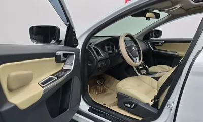 Volvo XC60 2014, 147965 км, за 7944.26 USD - фото 10