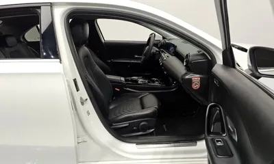 Mercedes-Benz A-Class 2020, 62365 км, за 14141.02 USD - фото 11