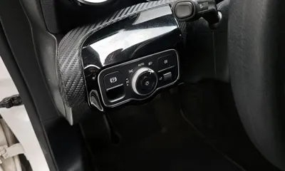 Mercedes-Benz A-Class 2020, 62365 км, за 14141.02 USD - фото 17