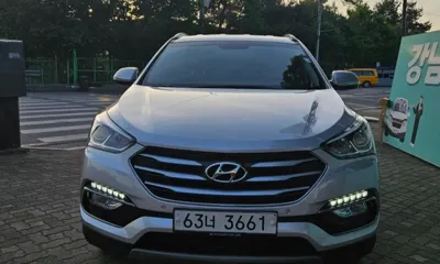 Hyundai Santafe 2018, 106785 км, за 7882.74 USD