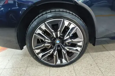 BMW X3 2025, 1900 км, за 49125 USD