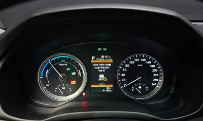 Hyundai Grandeur 2019, 91198 км, за 12143.89 USD - фото 8