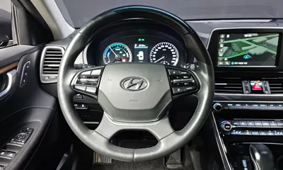 Hyundai Grandeur 2019, 91198 км, за 12143.89 USD - фото 14