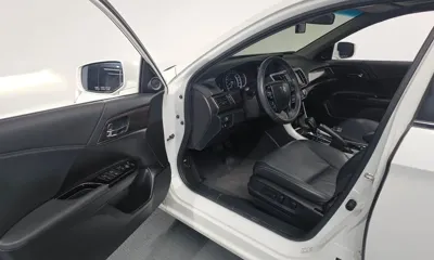 Honda Accord 2017, 106823 км, за 7598.28 USD - фото 10