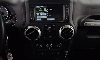Jeep Wrangler 2017, 60009 км, за 16742.68 USD - фото 14